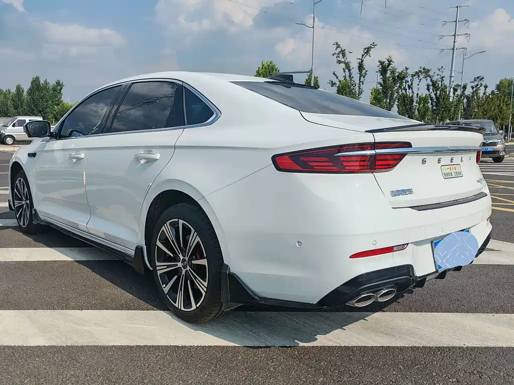 Geely Preface 2026 2.0TD