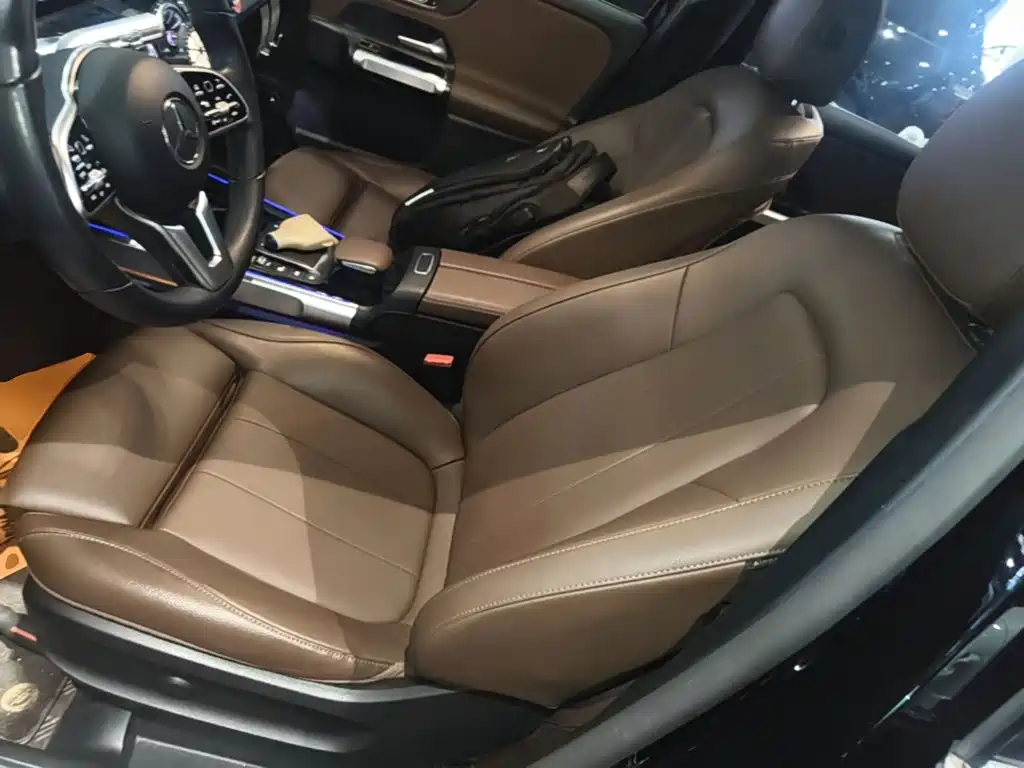 Mercedes-Benz GLB — миниатюра 15