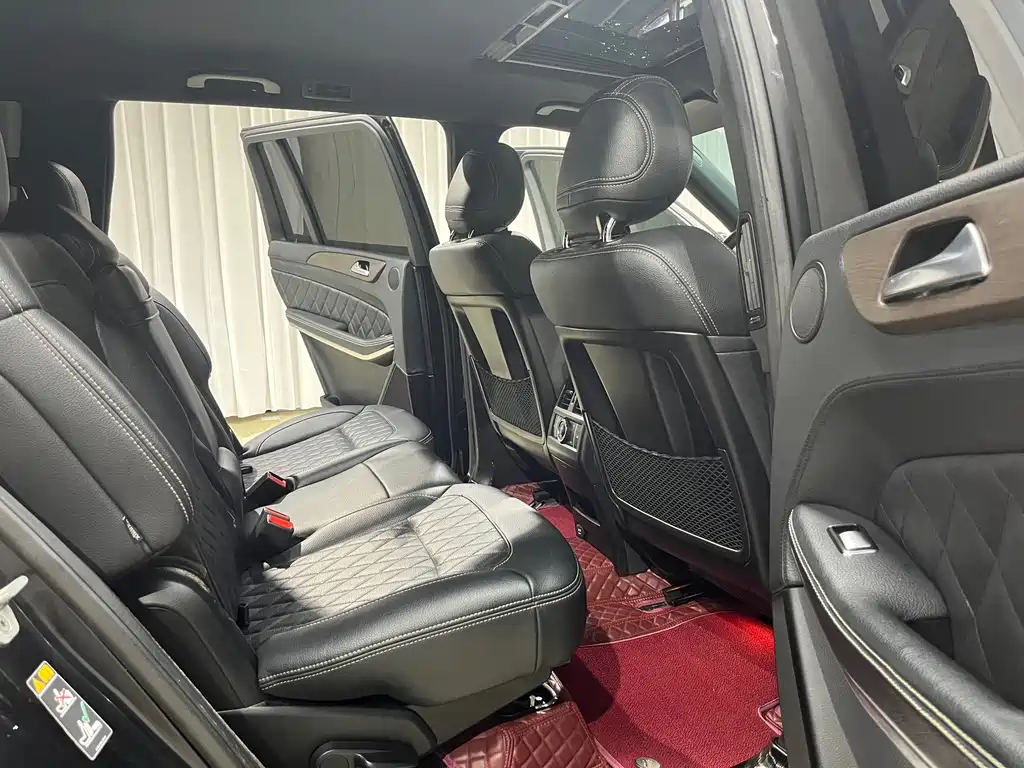 Mercedes-Benz GL-Class — миниатюра 6
