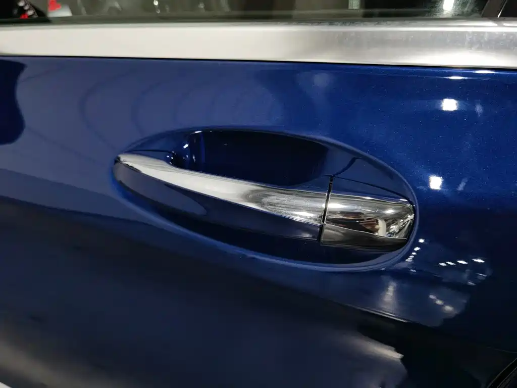 Mercedes-Benz C-Class — миниатюра 18