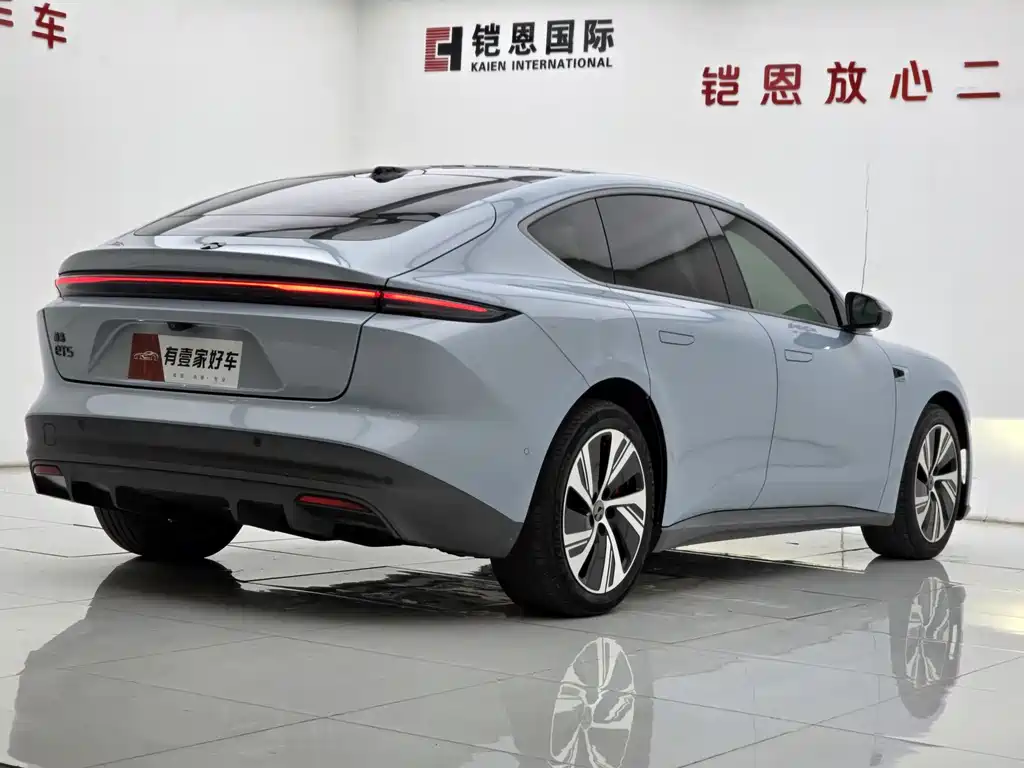 NIO NIO ET5
