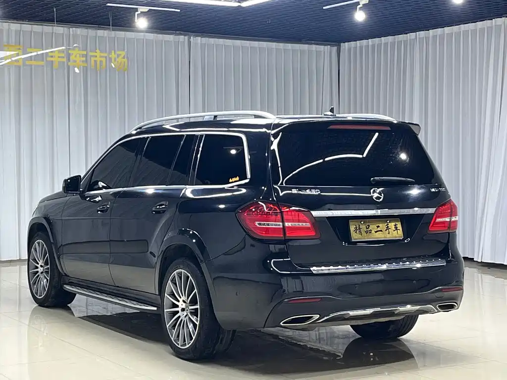 Mercedes-Benz GL-Class — миниатюра 13