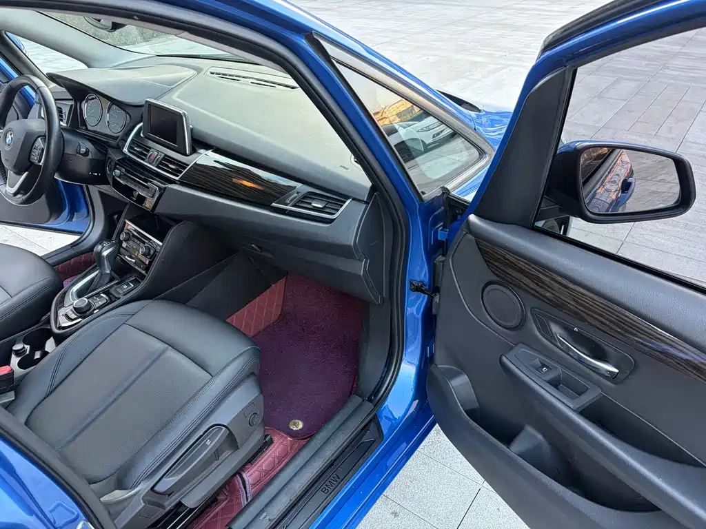 BMW 2 SERIES STATION WAGON