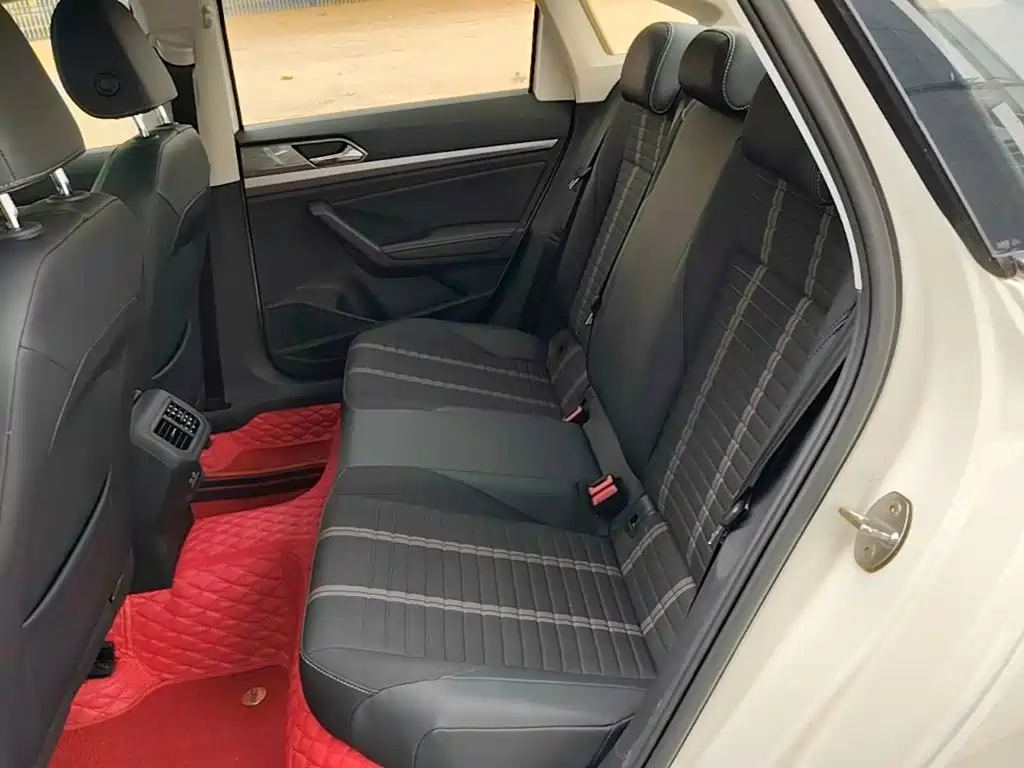 Volkswagen Lavida — миниатюра 17