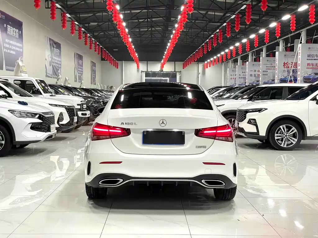 MERCEDES-BENZ A CLASS