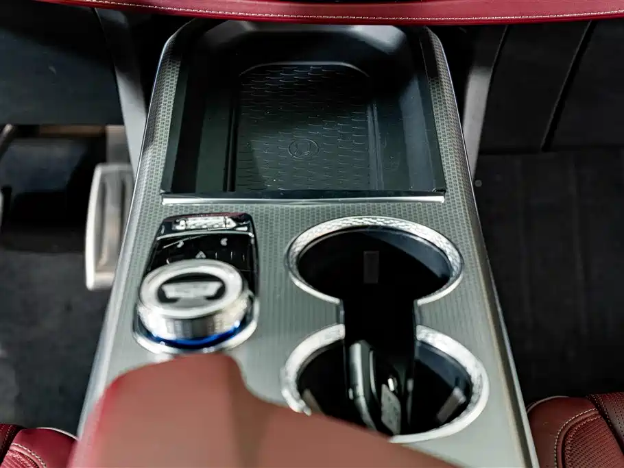 Cadillac XT5 — миниатюра 15