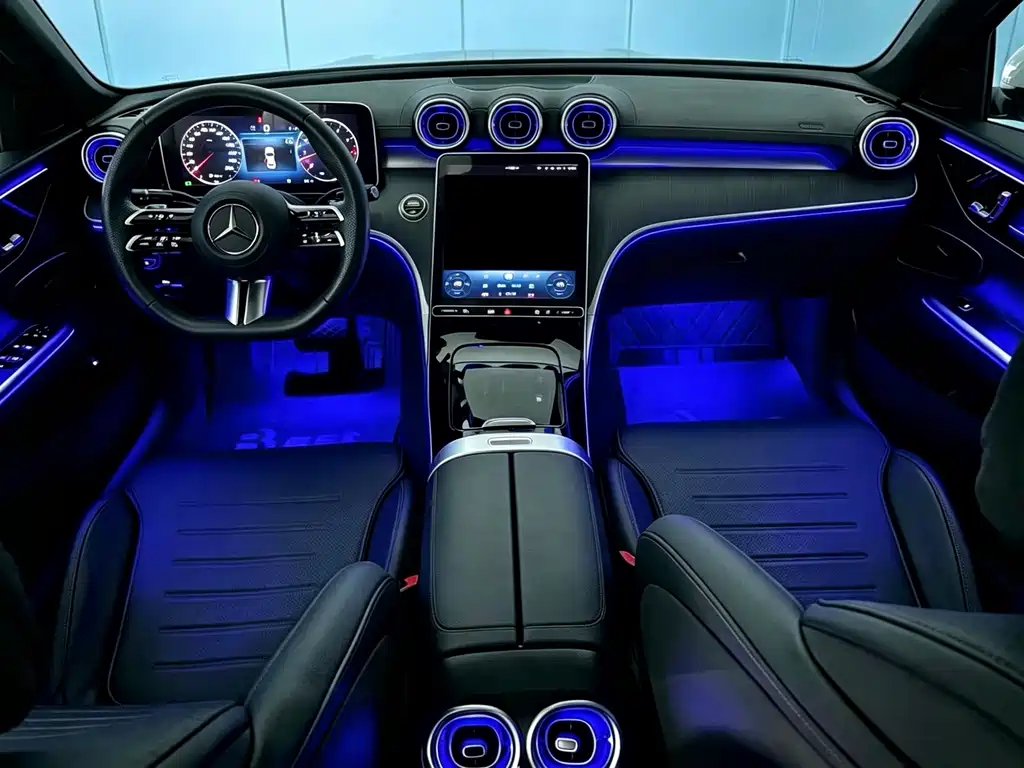 Mercedes-Benz C-Class — миниатюра 4
