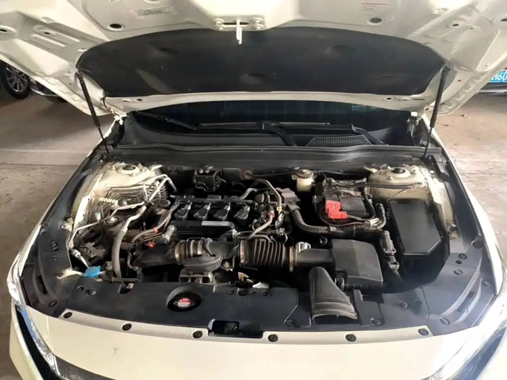 Honda Accord — миниатюра 11