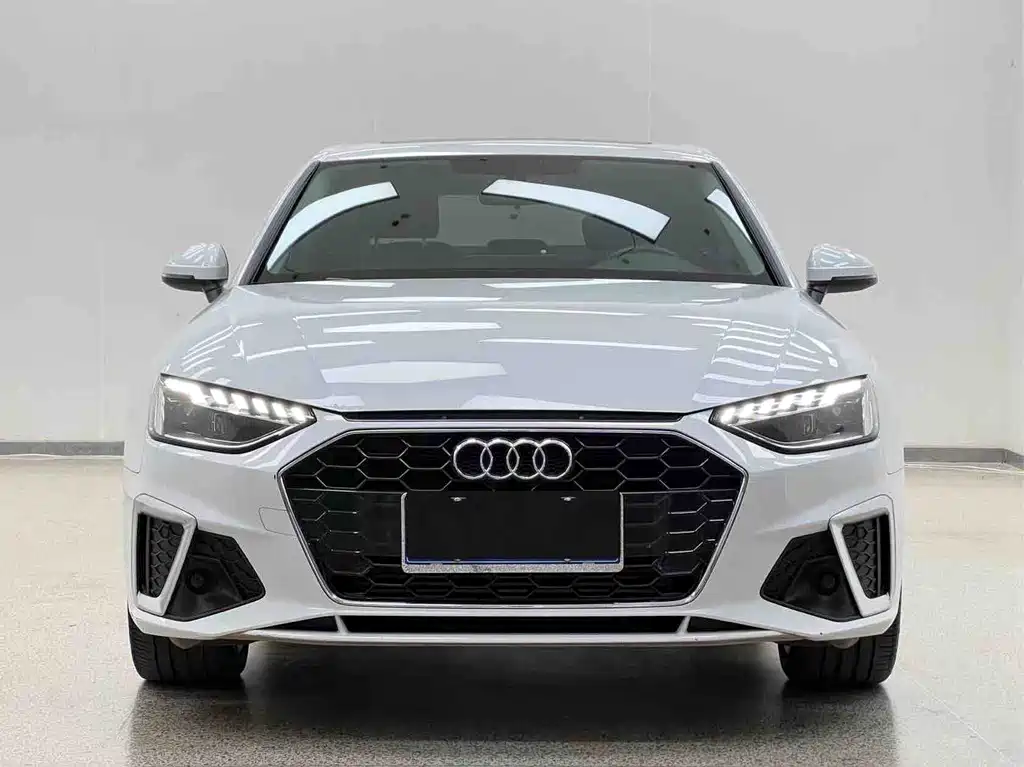 Audi A4L — миниатюра 2