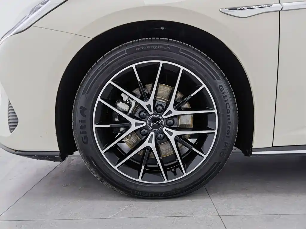 BYD Seal 07 DM-i — миниатюра 17