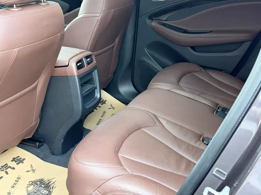 Buick Envision Plus — миниатюра 11