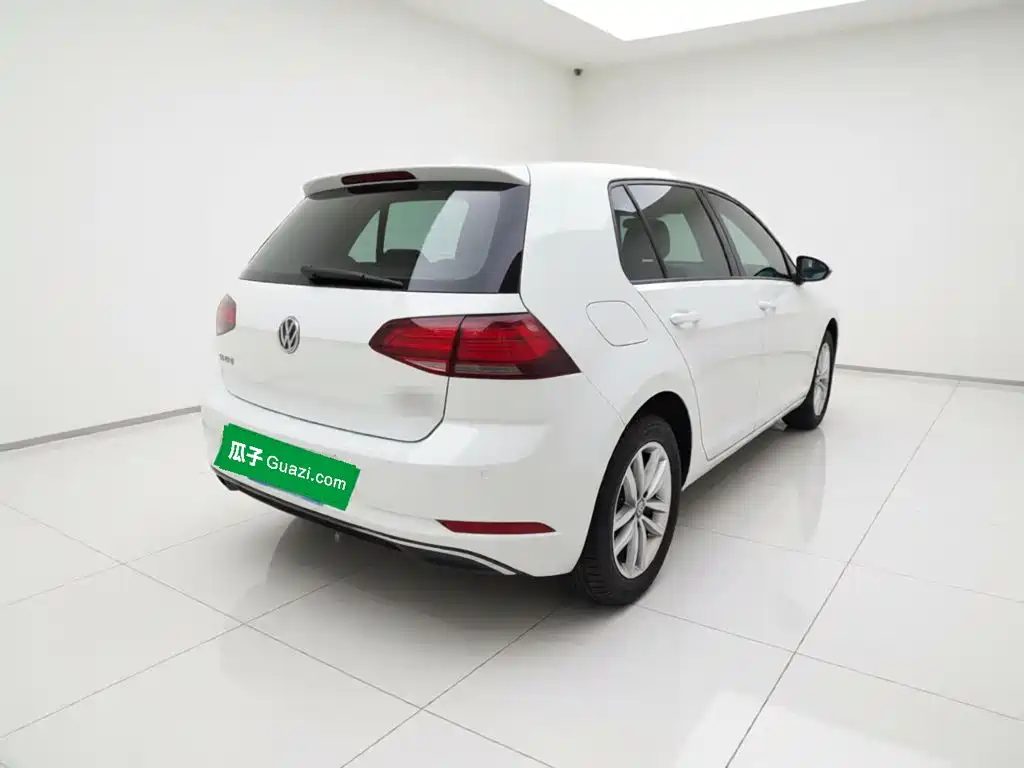 Volkswagen Golf — миниатюра 4