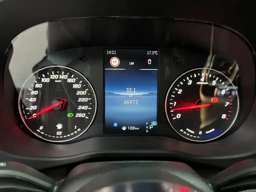 Mercedes-Benz Vito — миниатюра 22