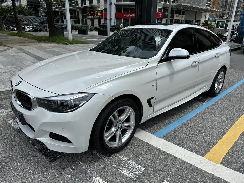 BMW 3 Series GT 2020