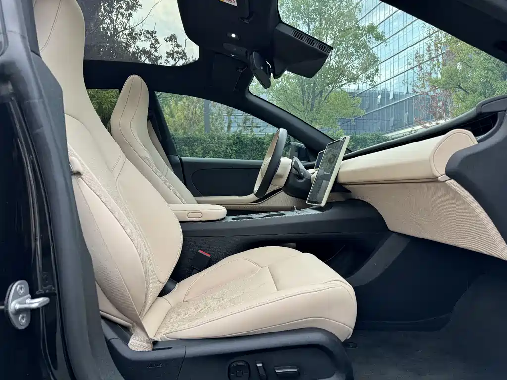 NIO ET5T — миниатюра 14