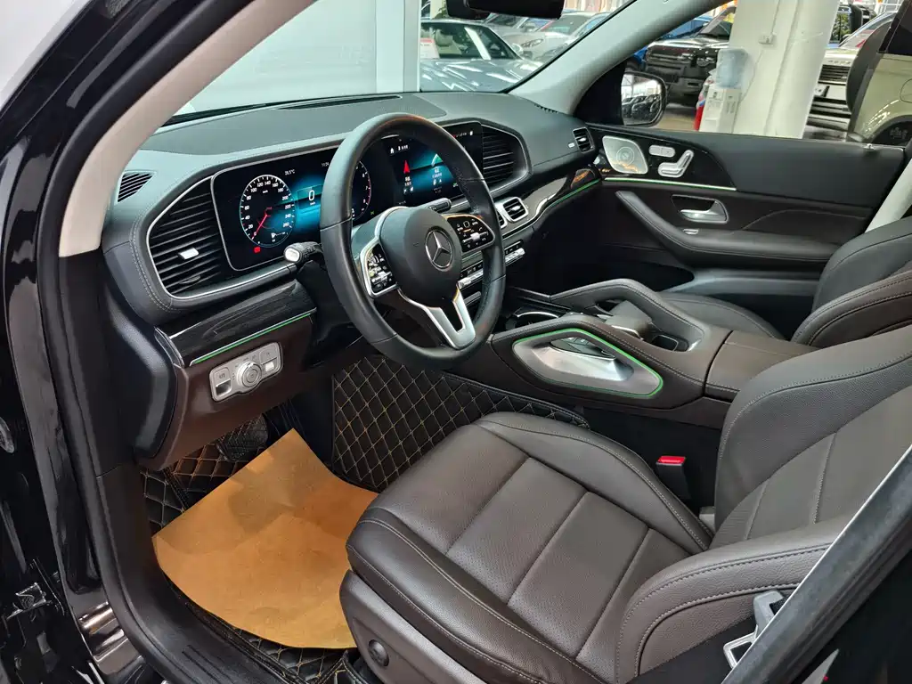 Mercedes-Benz GLE (Import) — миниатюра 3