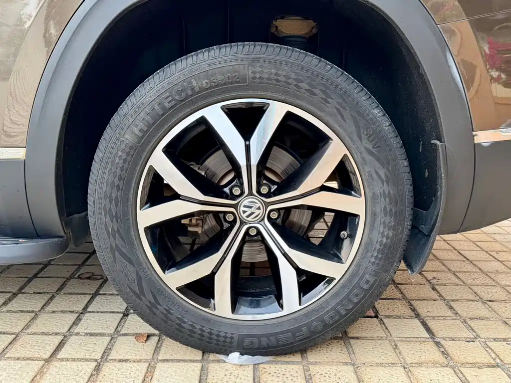Volkswagen Teramont — миниатюра 24