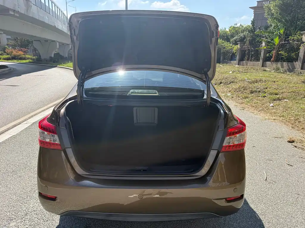 Nissan Sylphy — миниатюра 17