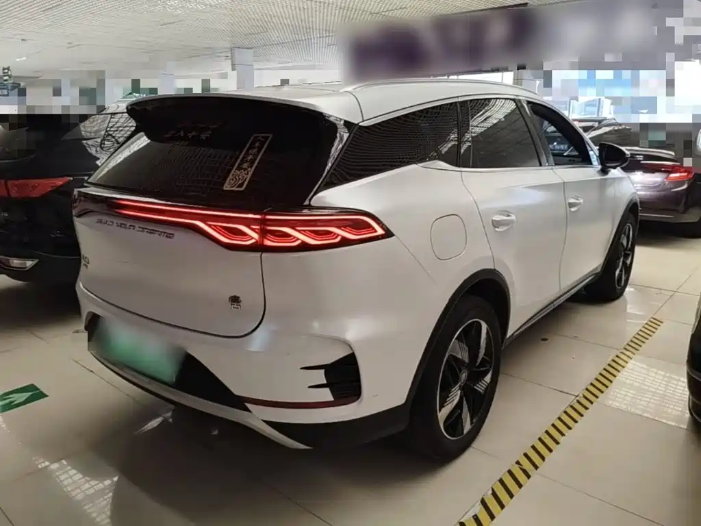 BYD Tang New Energy — миниатюра 7