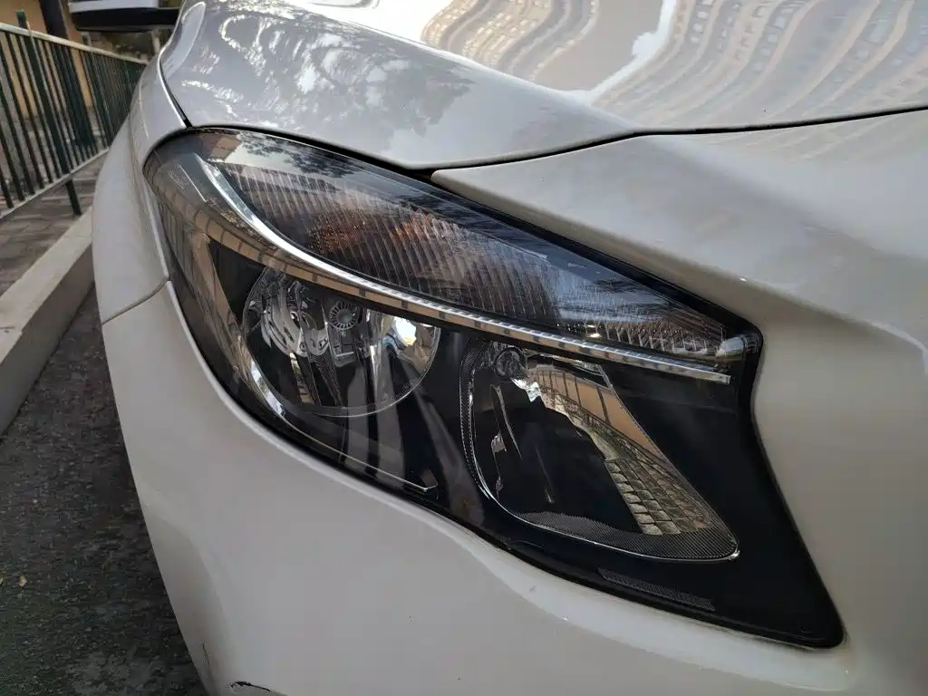 Mercedes-Benz GLA — миниатюра 7