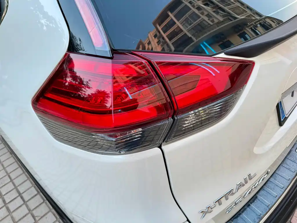 Nissan X-Trail — миниатюра 23