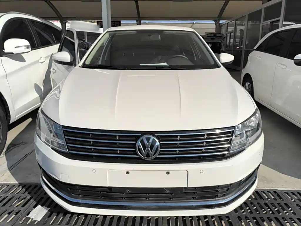 Volkswagen Lavida — миниатюра 3