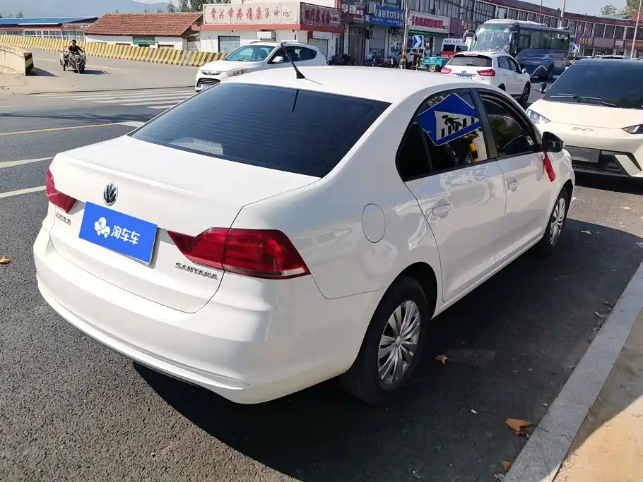 Volkswagen Santana — миниатюра 3