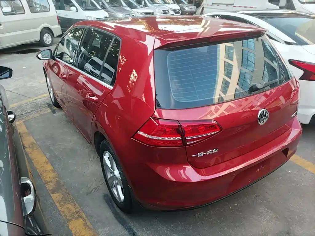 Volkswagen Golf — миниатюра 5