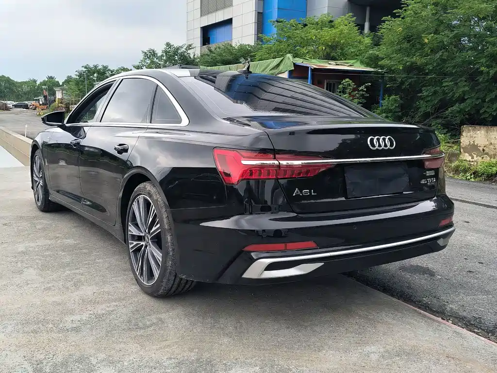 Audi A6L — миниатюра 7