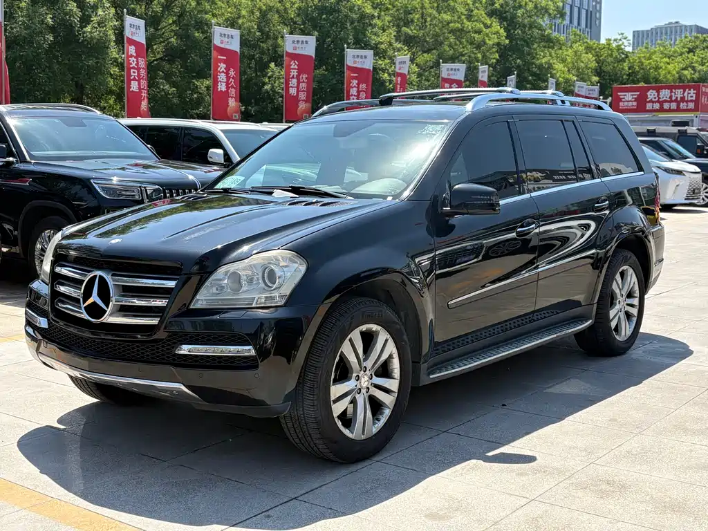 Mercedes-Benz GL-Class 2011