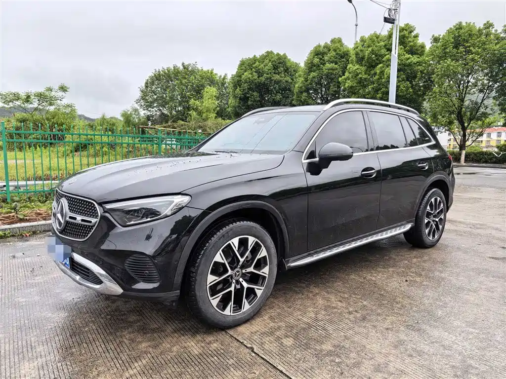 Mercedes-Benz GLC 2024