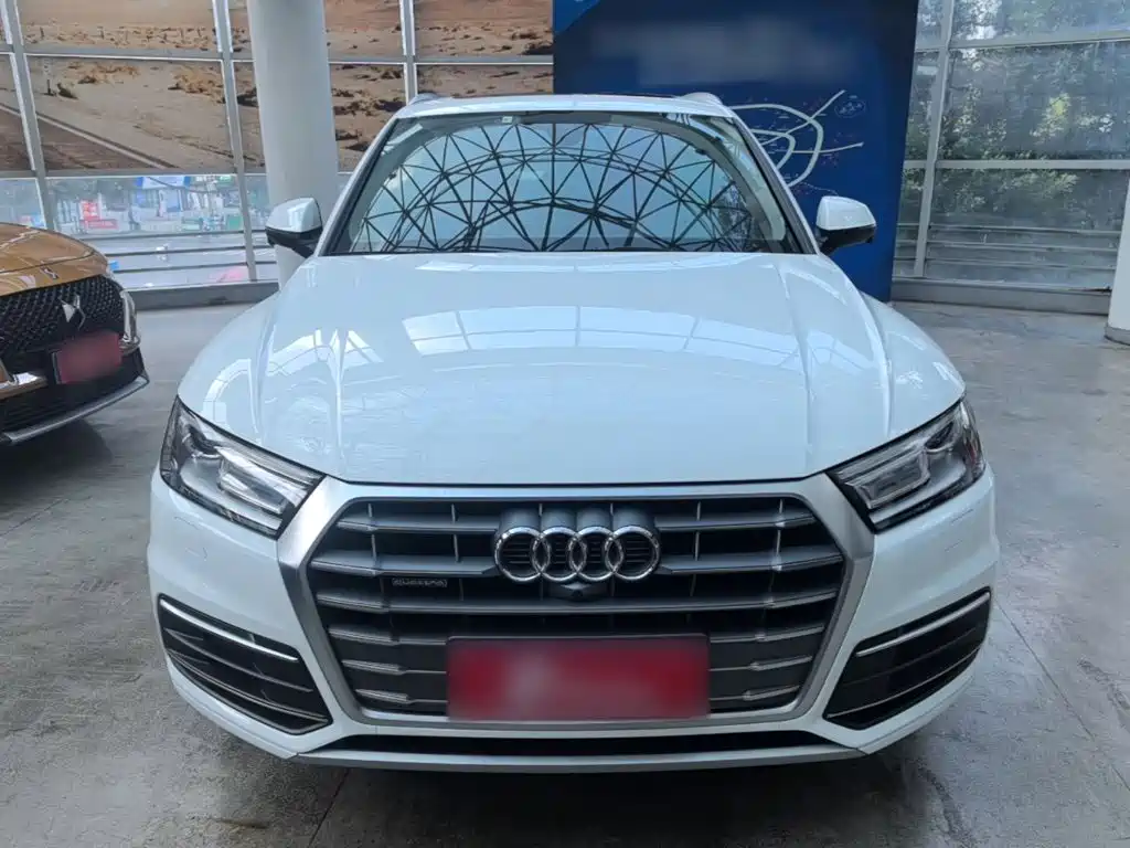 Audi Q5L — миниатюра 3