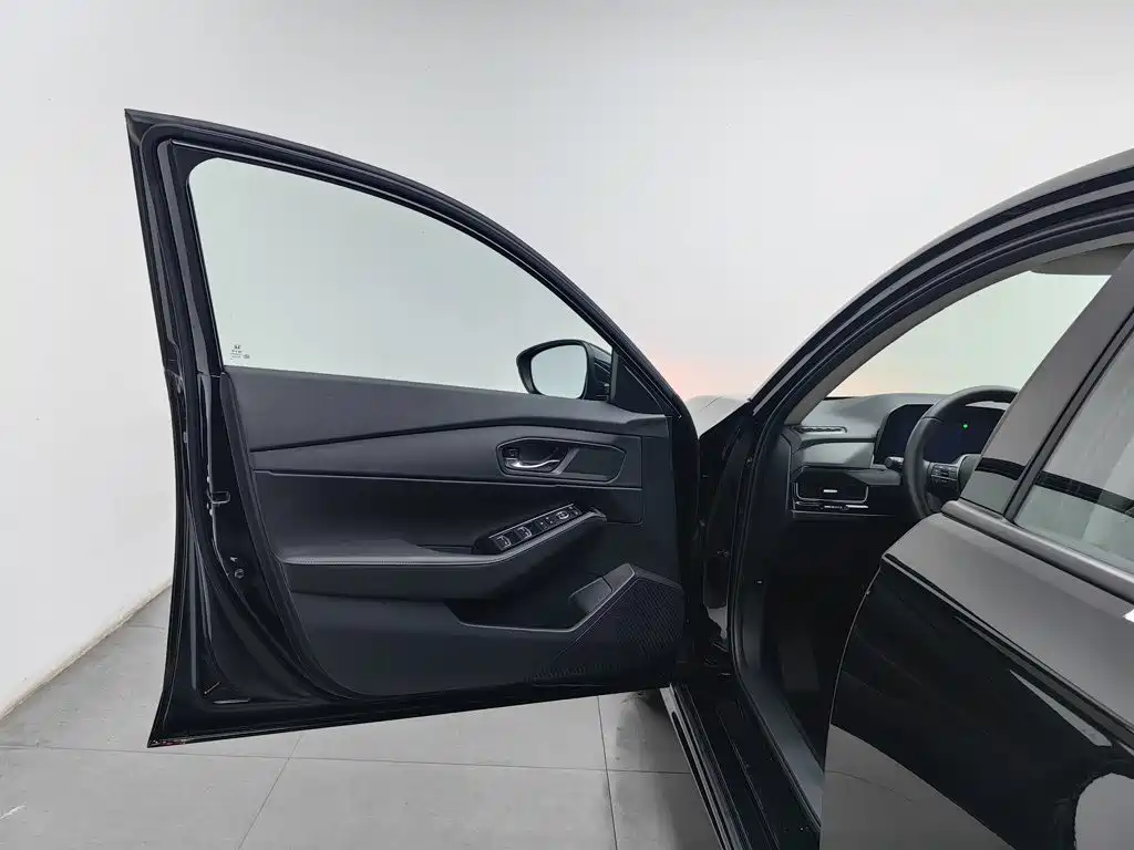 Honda Inspire — миниатюра 8
