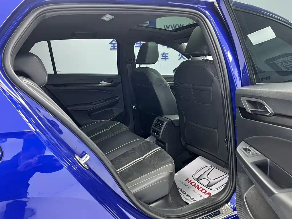 Volkswagen Golf 2021 280TSI DSG R-Line