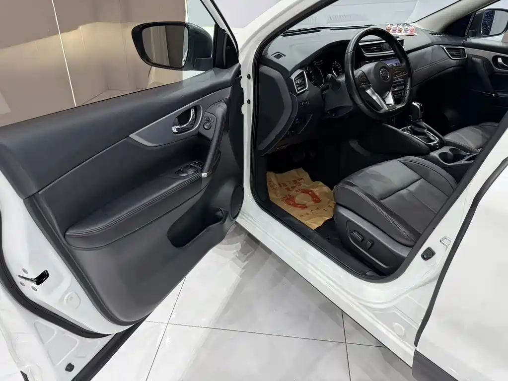 Nissan Qashqai 2022 2.0L CVT XV Prem Luxury