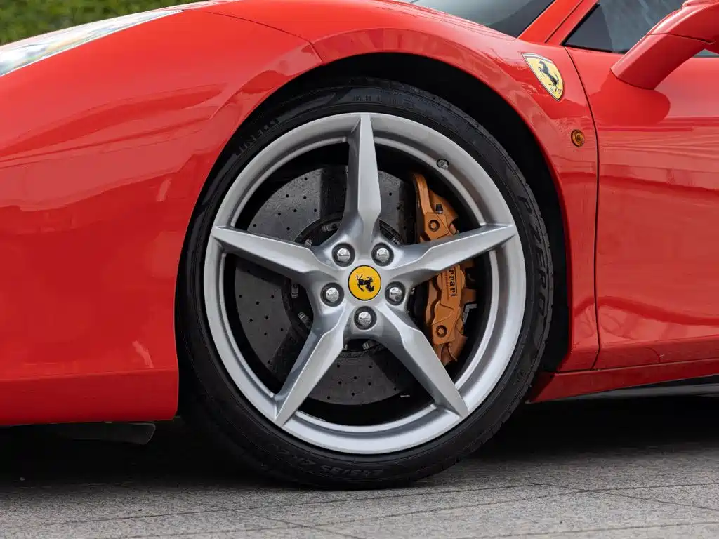 Ferrari 488 — миниатюра 8