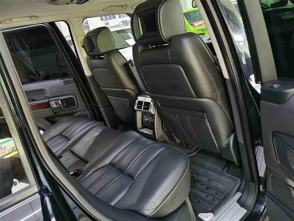 Land Rover Range Rover 2011 3.6 TDV8