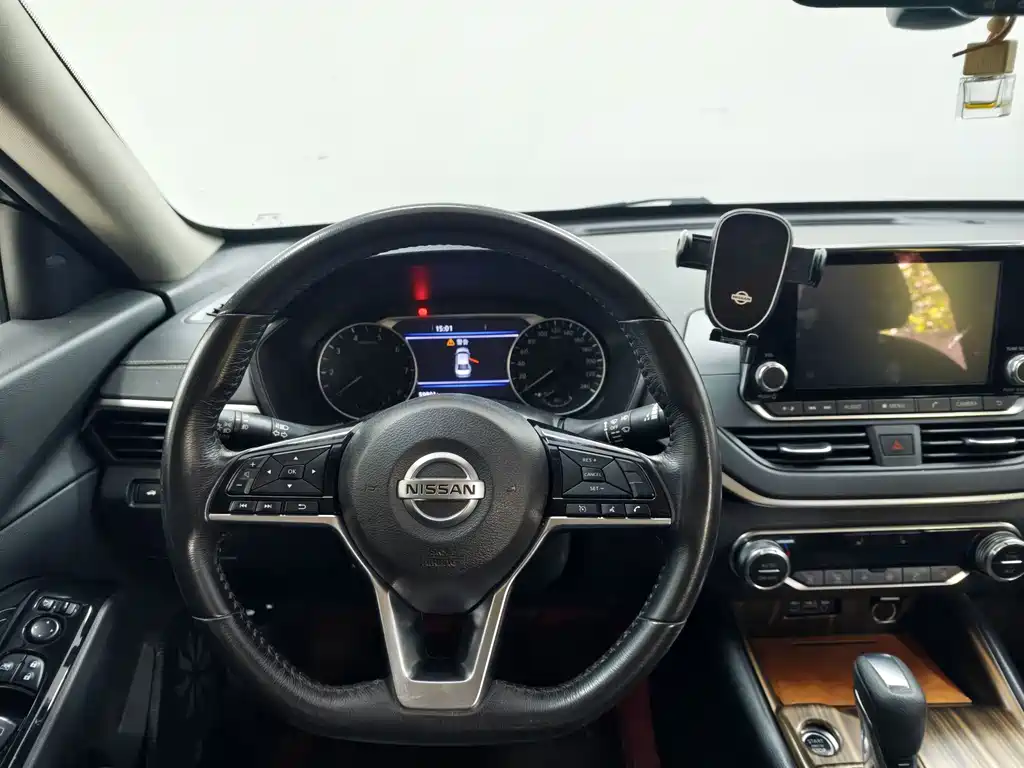 Nissan Teana — миниатюра 8
