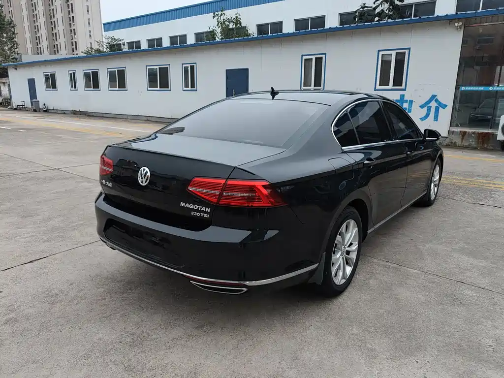 Volkswagen Magotan — миниатюра 6
