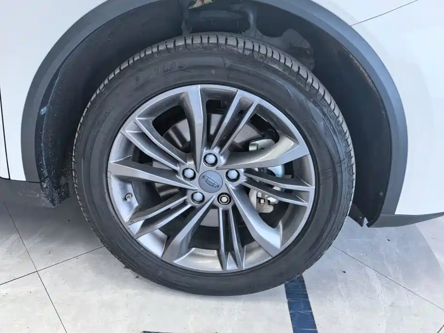 Geely Jia Ji — миниатюра 6
