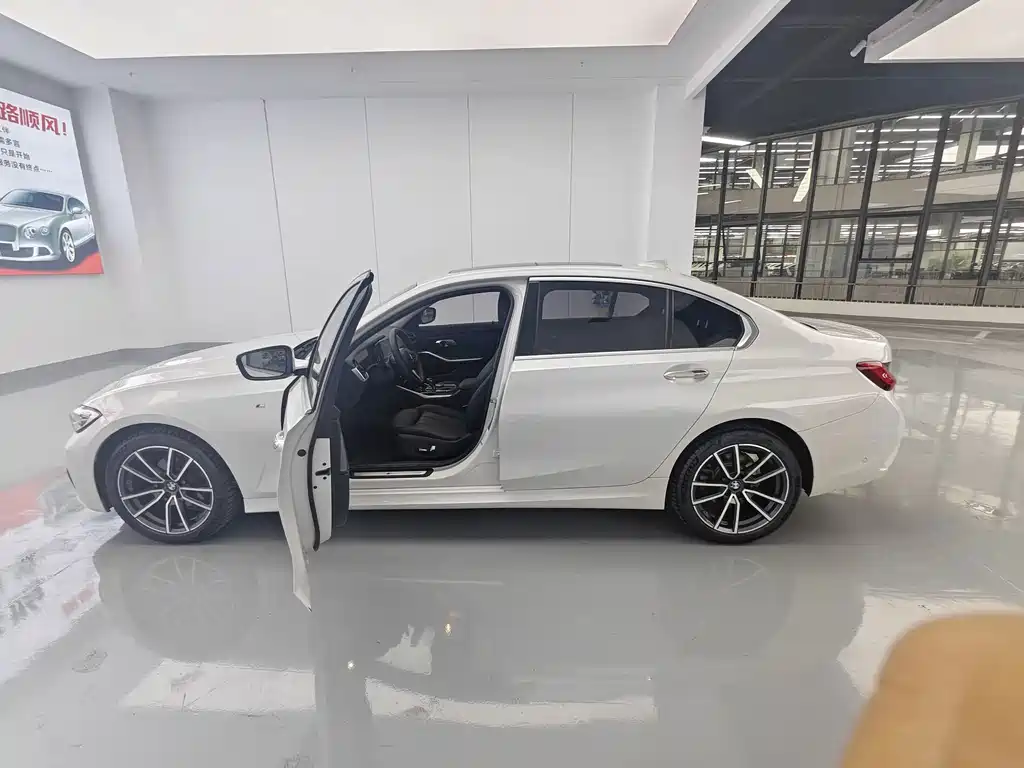 BMW 3 Series — миниатюра 16