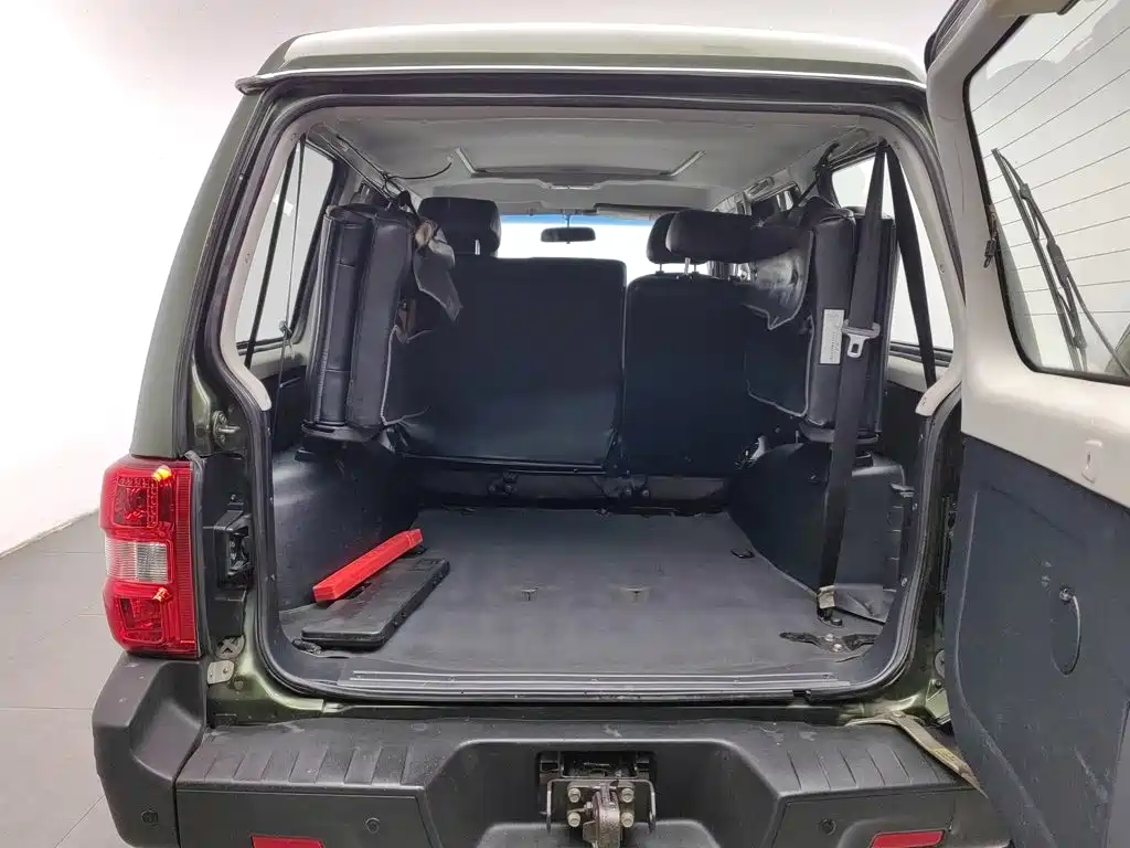Leopaard Leopaard Q6 — миниатюра 16