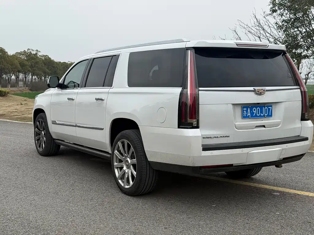 CADILLAC ESCALADE ESCALADE