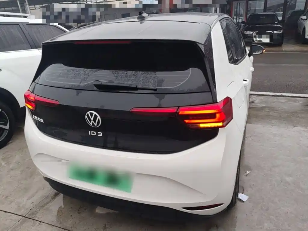 Volkswagen ID.3 — миниатюра 6