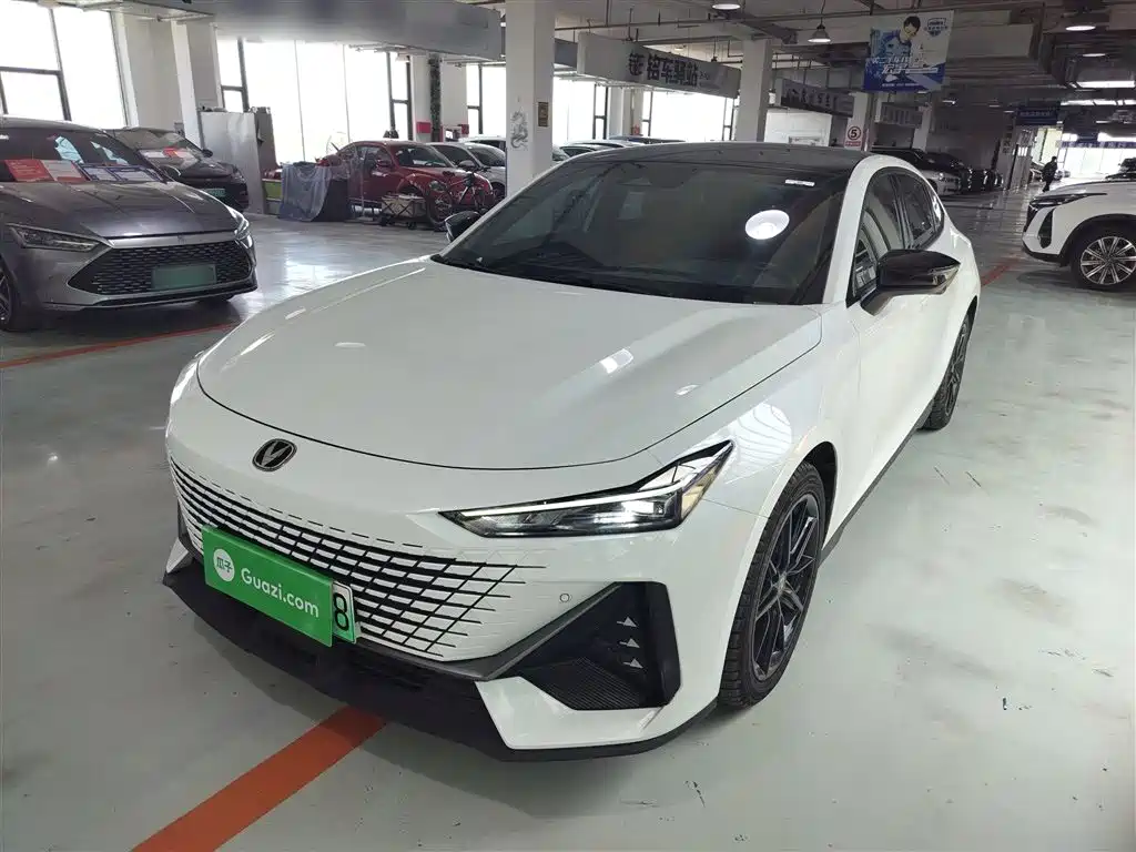 CHANGAN UNI V SMART IDD