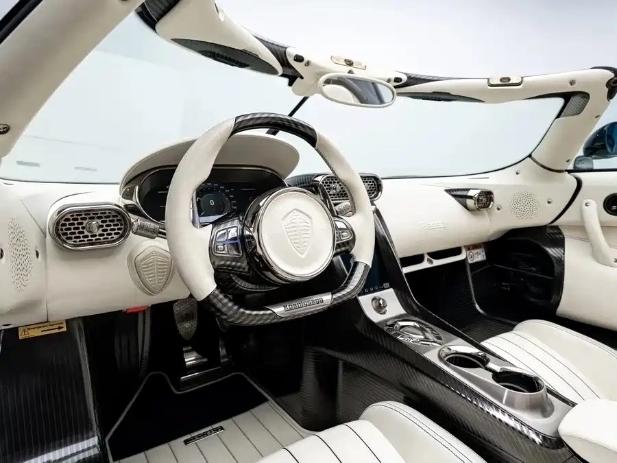 Koenigsegg Regera — миниатюра 16