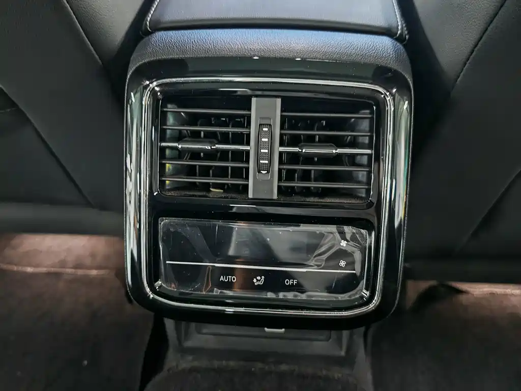 Volkswagen Passat — миниатюра 11