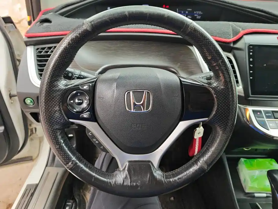Honda Jade — миниатюра 15