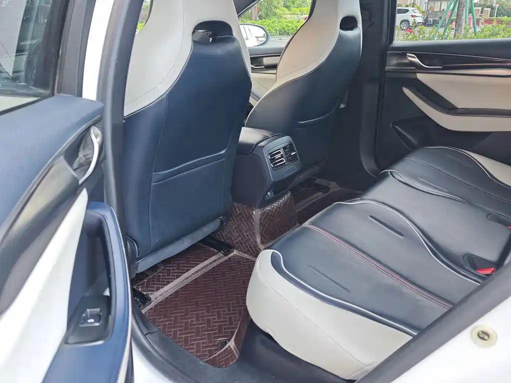 BYD Qin PLUS — миниатюра 11