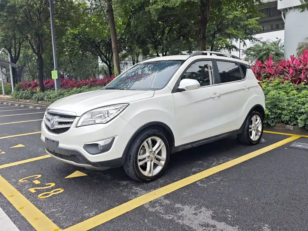 Changan CS35 2015